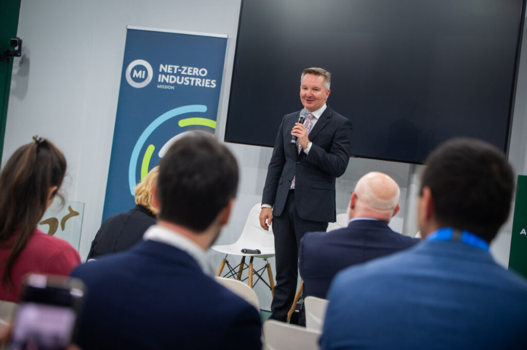 241118_cop_tag1_net_zero_industry_bmk_cajetan_perwein-17_54147064572_o