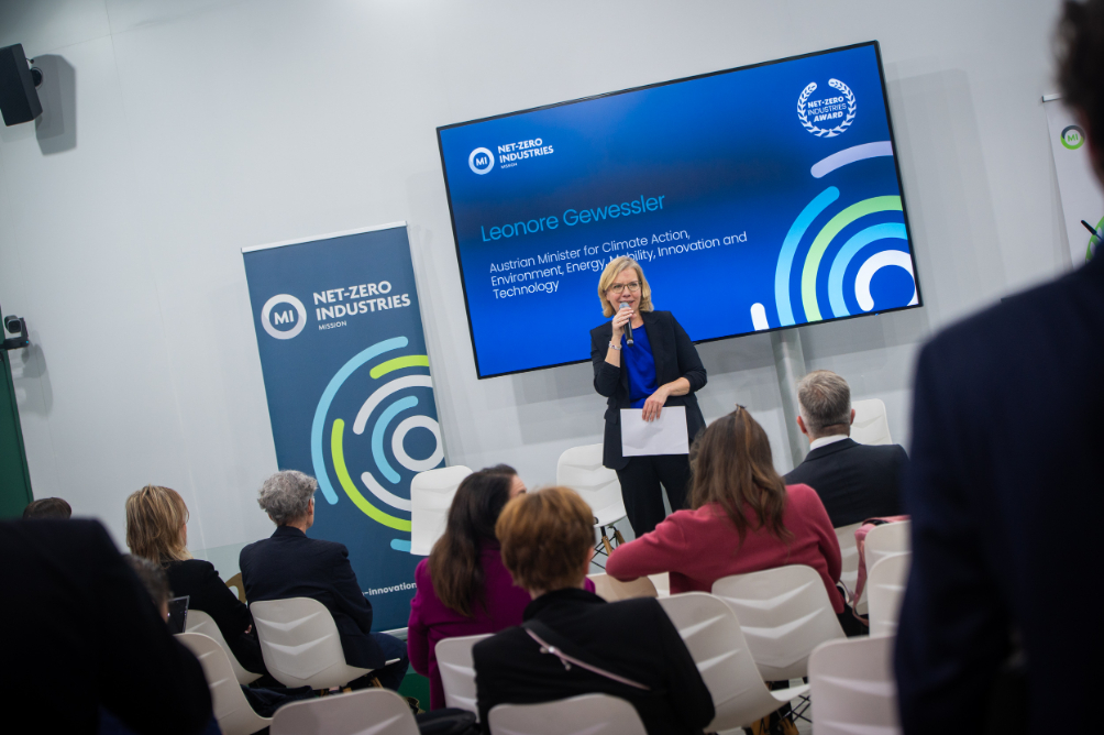 241118_cop_tag1_net_zero_industry_bmk_cajetan_perwein-21_54147913106_o